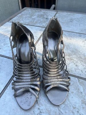 Sandalias Diba Zapatos Tacones Altos Metálicos Plateados, DORADOS - Talla 9 Foto 1 de 4