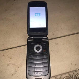 ZTE Cymbal | Model: Z233VL |Black TracFone 4G LTE GSM Flip Cell Phone (Untested) - Picture 1 of 7