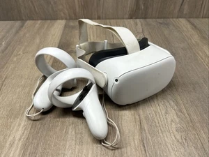 Meta Quest 2 128GB Standalone All-in-One VR Headset - Picture 1 of 13