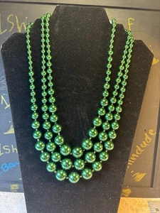 Neu mit Etikett Macys Charter Club Faux grüne Perlen Perlen Halskette dreifacher Strang abgestuft - Bild 1 von 14