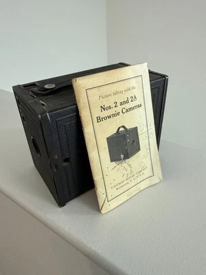 Cámara de caja Kodak Brownie #2 modelo D vintage de 1914 Foto 1 de 4
