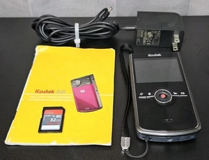 Kodak Zi8 High Definition Pocket Video Camera With SD Card, Charger And Manual - Picture 1 of 15