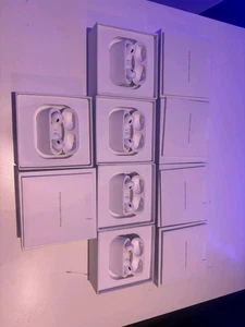 Airpods pro 2ème génération (neuf) - Photo 1 sur 3