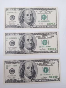 3 2001 US Currency $100 Bills - Sequential Serial Numbers.  - Picture 1 of 5
