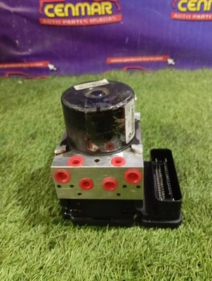 Chrysler Town and Country 2011 unidad ABS módulo bomba de freno antibloqueo 05154901ae Foto 1 de 4