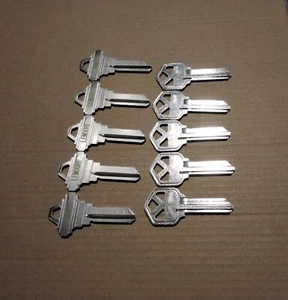 10 PACK KWIKSET KW-1 & SC-1 SCHLAGE House Key Blanks Brass Chrome Plated - Picture 1 of 1