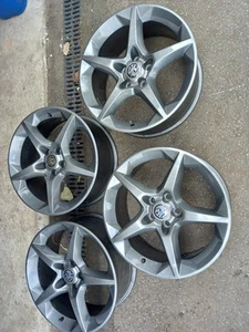 Genuine 18" Vauxhall Astra Zafira 5x110 Penta Alloy Wheels 13171852 Gun Metal - Picture 1 of 9