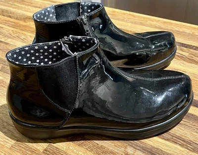 Botas de lluvia ALEGRIA, CLIMATEASE para mujer talla 40 EE. UU. 10 charol negro cremallera lateral Foto 1 de 4