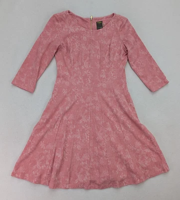 Taylor Women's Dress Size 6 Pink Fit & Flare Stretch Knit 3/4 Sleeve - Image 1 of 4