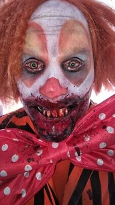 Horror Clown Lebensgroß - Bild 1 von 2