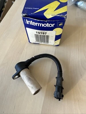 Intermotor Crankshaft Sensor Fits KIA SORENTO MK1 2.5 CRDi 2003-2006 391804A101 - Image 1 of 4