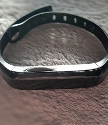 Fitness-Armband(-Uhr): Aktivitätsmessung, Schrittzähler, Schlafanalyse, u.m. - Bild 1 von 4