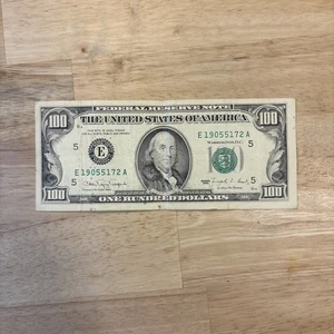 Old 100 Dollar Bill (1990) - Picture 1 of 2