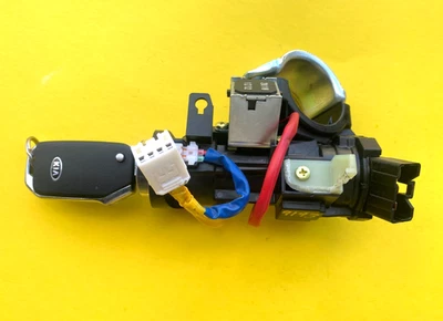 2020-2022 KIA SOUL STEERING IGNITION SWITCH LOCK W/KEY CYLINDER OEM 81910-M7100 - Image 1 of 4
