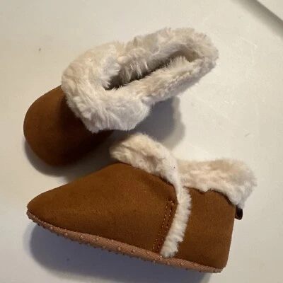 NUEVO VIEJO AZUL MARINO Imitación Gamuza Tostado Botines Botas Zapatos Piel Bebé 6-12 Meses Foto 1 de 4