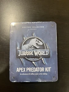 NUOVO Jurassic World Apex Predator Kit da collezione medico - RARO - Foto 1 di 12