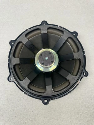 06 09 ALTAVOZ SUBWOOFER TRASERO RANGE ROVER SPORT L320 HARMAN KARDON XQA500120 OEM Foto 1 de 4