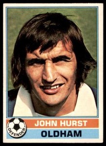 Topps Football Red 1977 (B1) John Hurst Oldham Athletic No. 74