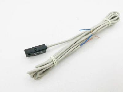 1 PCS SMC D-C73L Magnetschalter NEU