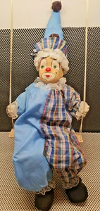 Antik Clown Marionette aus Porzellan Clown Latzhose Blau Gestreift Sammlung - Bild 1 von 9