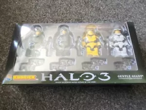 Variante bianca Halo 3 Gentle Giant Kubrick Master Chief Collectors Set - Foto 1 di 3