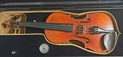 Amati's Fine Instruments Model Professional 4/4 Violin with Bow & Case - Image 1 of 3