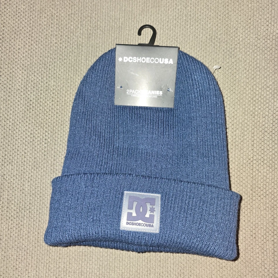 Pack de 2 gorros DCshoescoUSA AZUL Y AZUL MARINO Foto 1 de 4