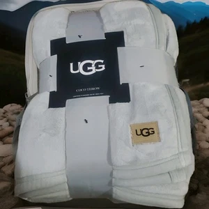 NEU UGG Home Coco Überwurf Decke Glacier Gray 50" x 70" - Bild 1 von 5