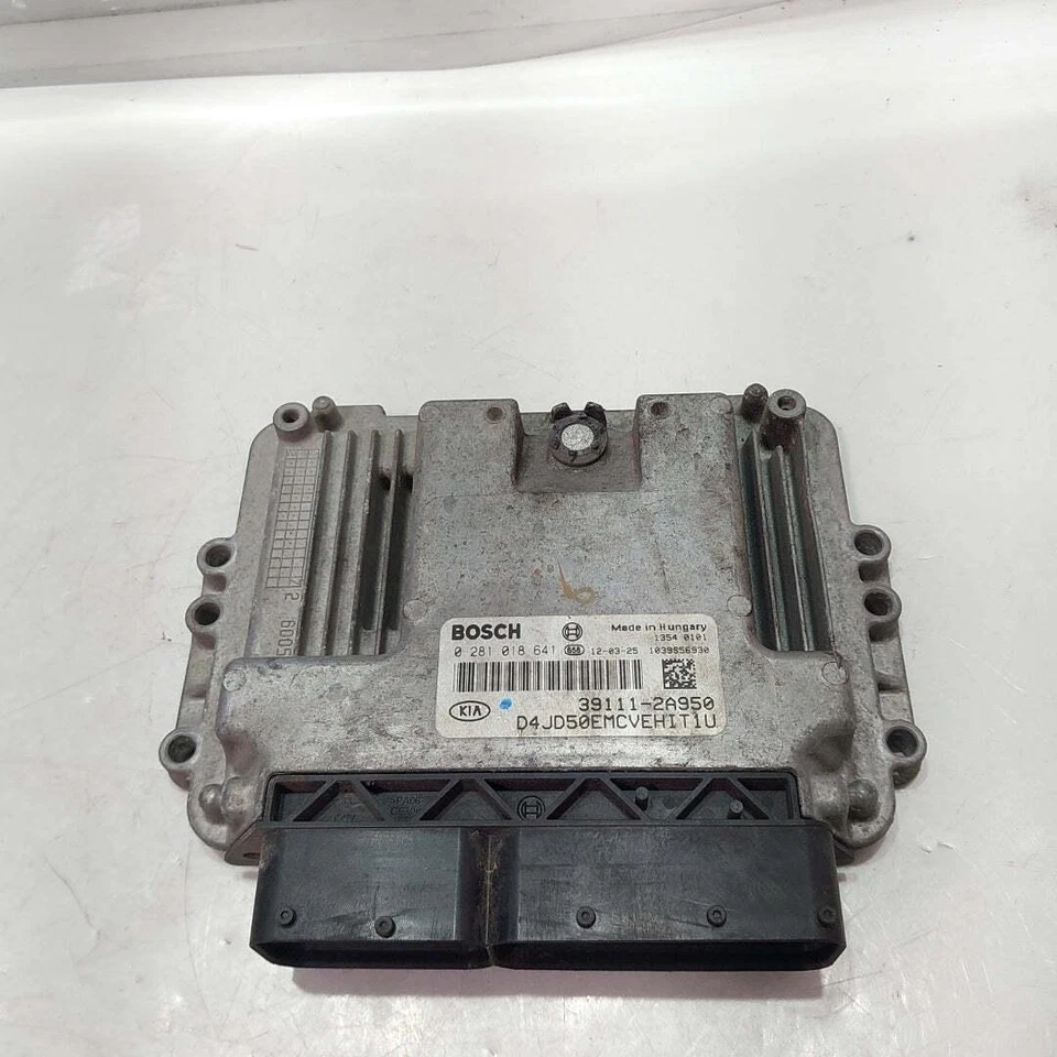 CENTRALINA MOTORE PER KIA Cee'd 2° Serie 0281018641 Diesel 1.6 (12>) - Immagine 1 di 4