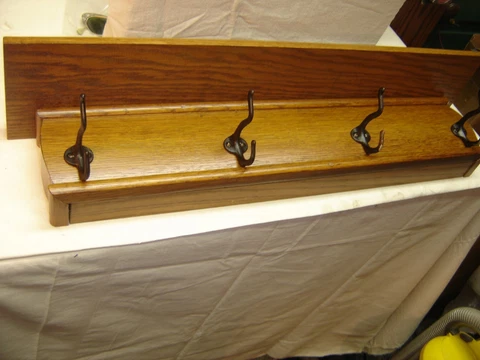 Oak Shelf 4 Coat Hooks             #8335 Cover
