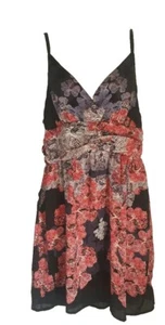 Neu mit Etikett Imaginary Voyage Seidenkleid mit Blumenmuster und Trägern Größe XL rot marineblau weiß - Bild 1 von 4