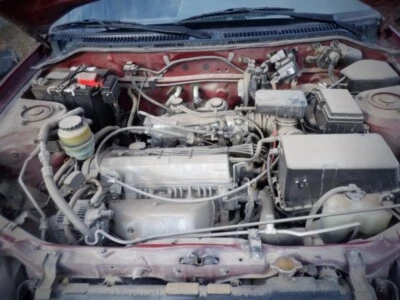 Used Engine Coolant Reservoir fits: 1997 Toyota Rav4  Grade A Foto 1 de 4