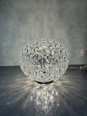 Kartell Lampada da tavolo mod Planet - Immagine 1 di 3