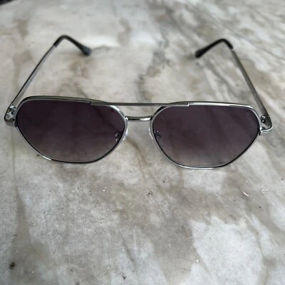 Gafas de sol Tommy Hilfiger NOAH marco negro Gunmetal lentes grises NUEVO Foto 1 de 4