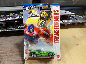 HOT WHEELS TRANSFORMERS 2/5 CORVETTE C7.R - Picture 1 of 1