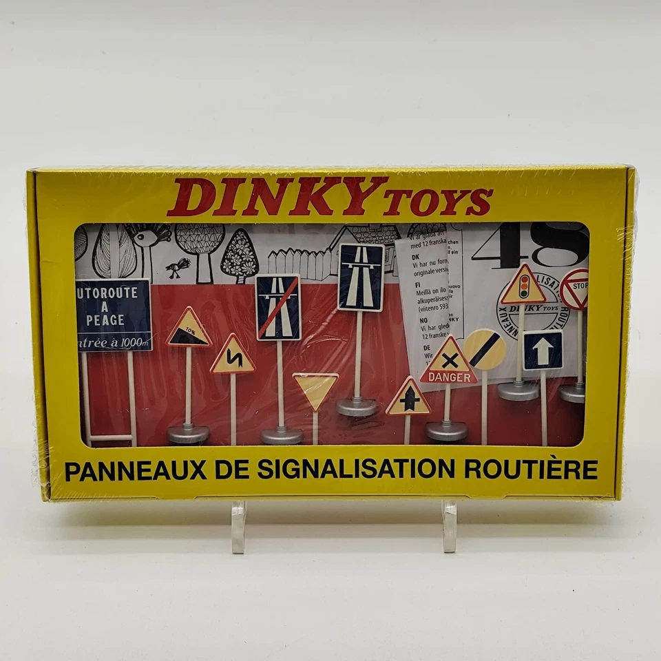 DINKY TOYS CARTELLI STRADALI NUOVO MODELLINO - Immagine 1 di 1