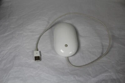 Apple A1152 Wired USB Optical Mighty Mouse White - Image 1 of 4