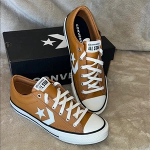 Converse Men's Brown Sneakers.  Size 6 - Picture 1 of 10