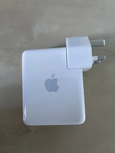 Przenośna bezprzewodowa stacja bazowa Airport Express Apple A1084 - Zdjęcie 1 z 4