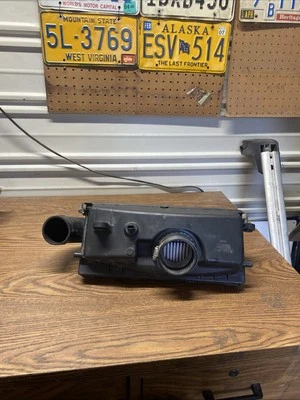 Filtro de aire SUBARU BAJA 2,5 L 4 cilindros sin turbo 2003 2004 2005 2006 Foto 1 de 4