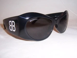 NUEVAS GAFAS DE SOL BALENCIAGA BB 0394S 001 NEGRAS/GRISES 59MM AUTÉNTICAS 0394 - Imagen 1 de 7