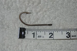 100 - Fish Hooks Size 4/0  -Bronzed   (Approximately 2" Long x 3/4" Wide) - Picture 1 of 5