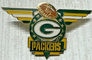Prendedor de solapa de sombrero Green Bay Packers 1995 Peter David NFLP alas verdes y doradas - Imagen 1 de 4
