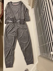 Damen Pyjama/Loungewear Hue grau Samt - Größe M M - Bild 1 von 8