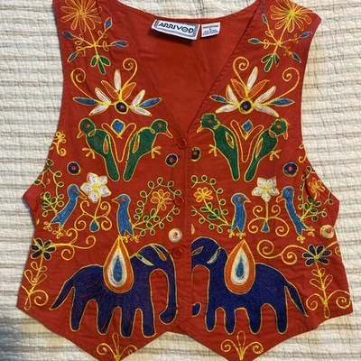 Chaleco Bohemio Rojo Llegado Años 80 Vintage Talla L  Foto 1 de 4