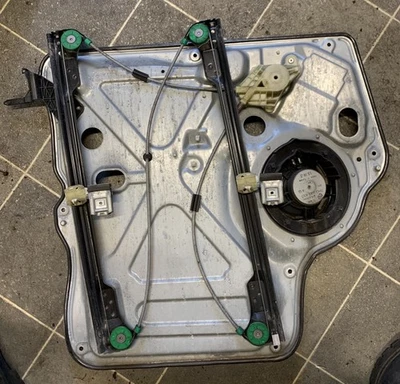 VOLKSWAGEN TRANSPORTER 2004-2009 T5 FRONT RIGHT WINDOW REGUALTOR 7H2837730 — 第 1/4 张图片