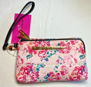 BETSEY JOHNSON WOMEN'S WRISTLET POUCH BLUSH FLORAL RETAIL-$58 NWT - Picture 1 of 4
