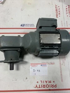 Sew-Eurodrive Bruchsal/Germany SF31DT71C-4 480V .25 KW 1680/51 R/min Used Motor - Picture 1 of 12