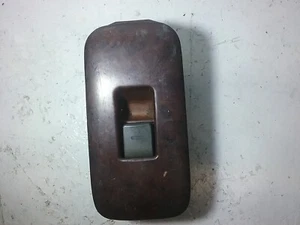 Interruptor ventana puerta trasera derecha Infiniti J30 1995-1999 8296041U00 (A36) - Imagen 1 de 4