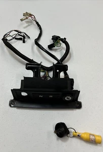 1995 Polaris Xplorer, Trail Boss Ignition Switch Panel Indicator Lights Mount - Bild 1 von 12